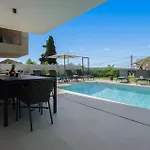 Luxury Sabina With A View Of - By Istrabook *