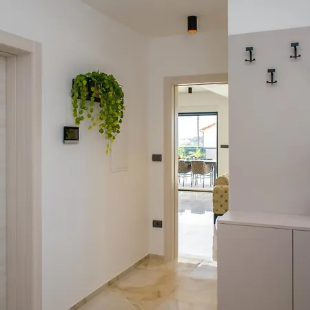 Вілла Luxury Sabina With A View Of *