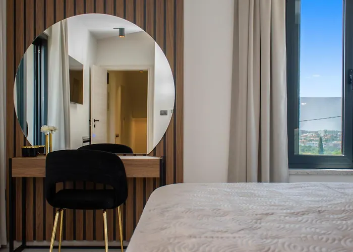 Luxury Sabina With A View Of