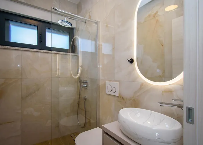 Luxury Sabina With A View Of *