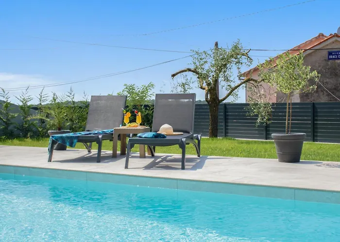 Luxury Sabina With A View Of *