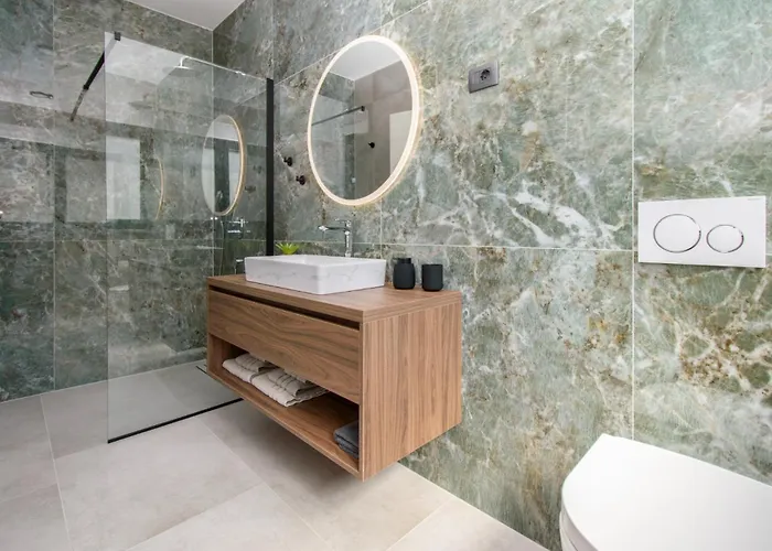 Luxury Sabina With A View Of