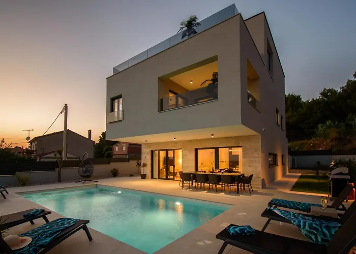 Luxury Sabina With A View Of * Pula